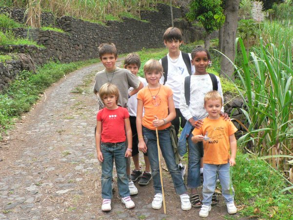 51- Les enfants et Tatiana 